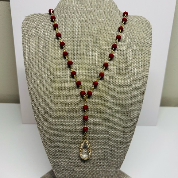 Jewelry - NWT Chic Red and Gold Drop Necklace